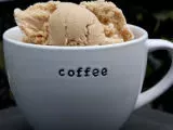 Kardemom-koffie ijs, ijskoud de lekkerste!