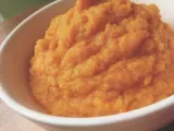 Puree van zoete aardappel en wortel