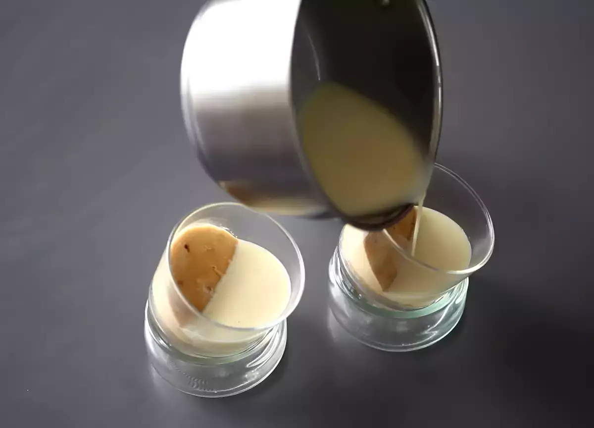 Stap 3: Witte chocoladelaag