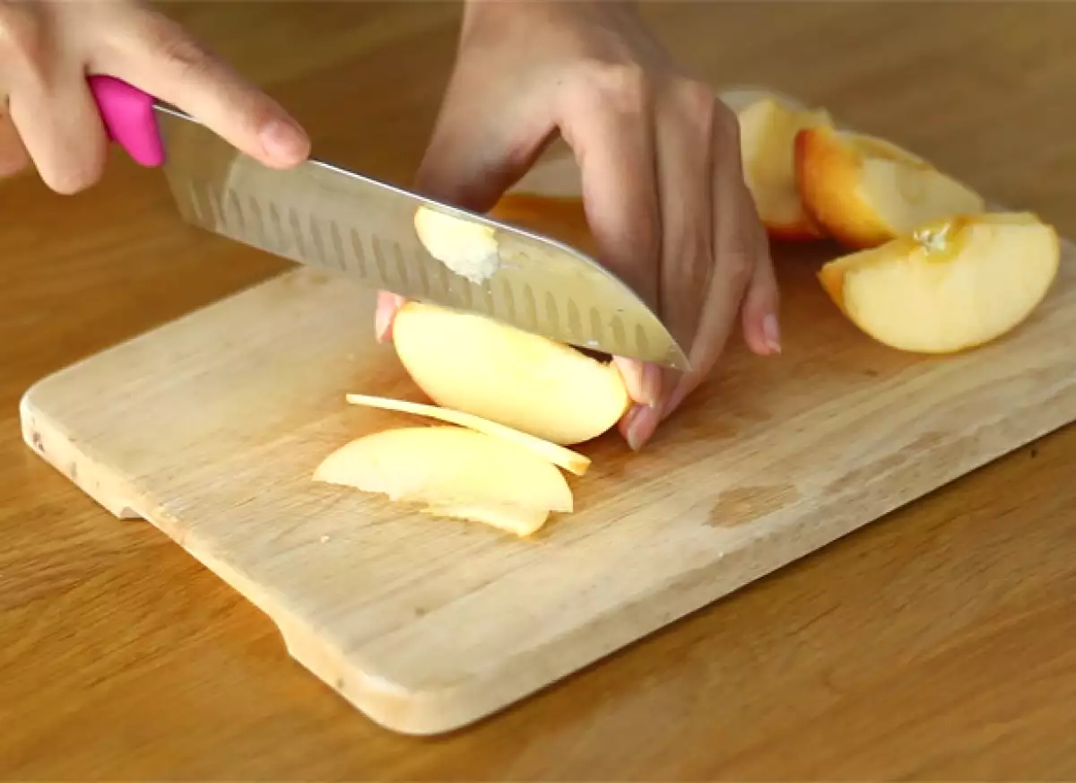 Stap 1: Dunne plakjes en een hit in de magnetron