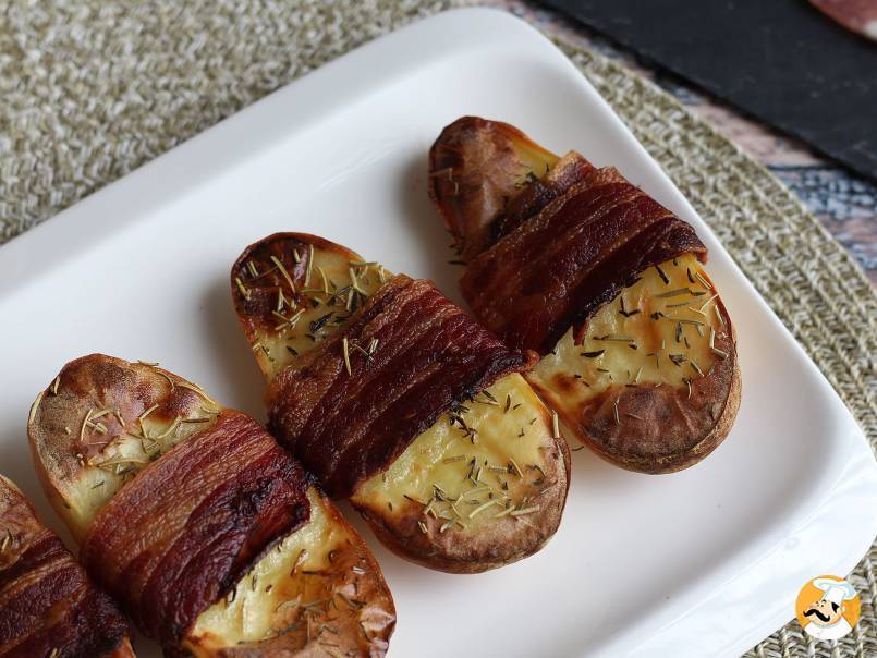 6. Jacket potato met spek - een hartverwarmende feestelijke smaak