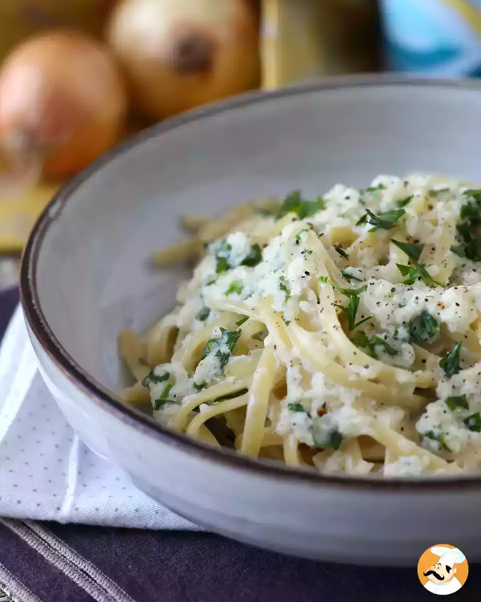 6. Romige uienspaghetti