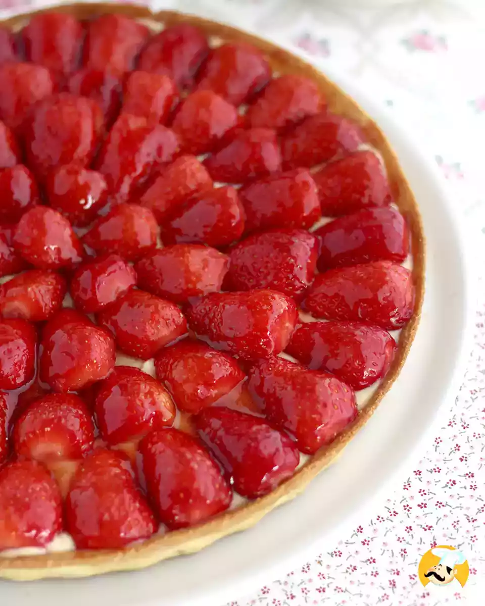 Aardbeientaartje zoals in een bakkerij