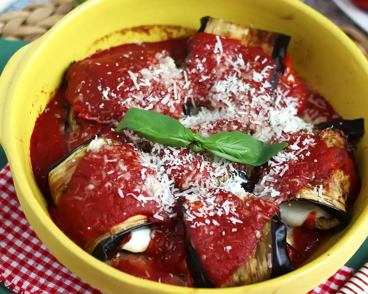 7. Auberginerolletjes: mediterrane smaak zonder stress