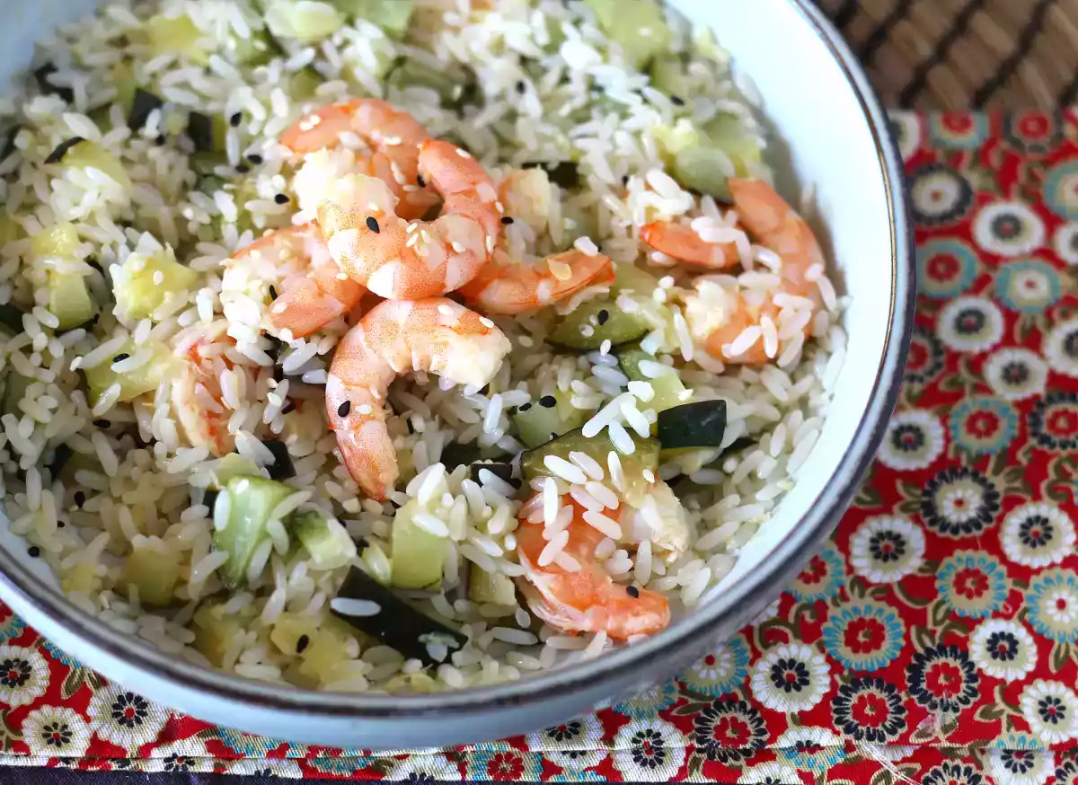 5. Rijstsalade met garnalen, courgette en gember