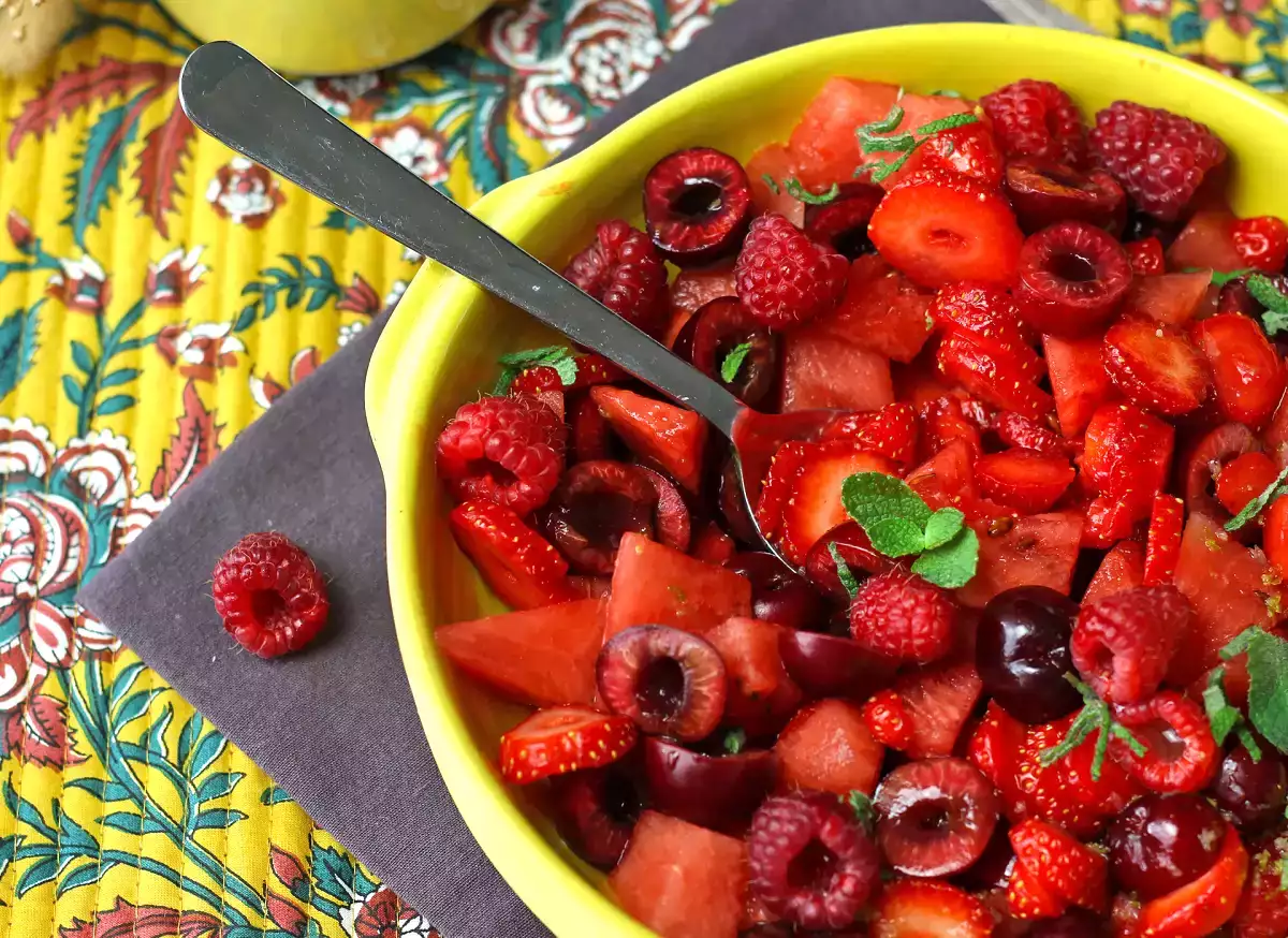 Onze salade van rood fruit en watermeloen