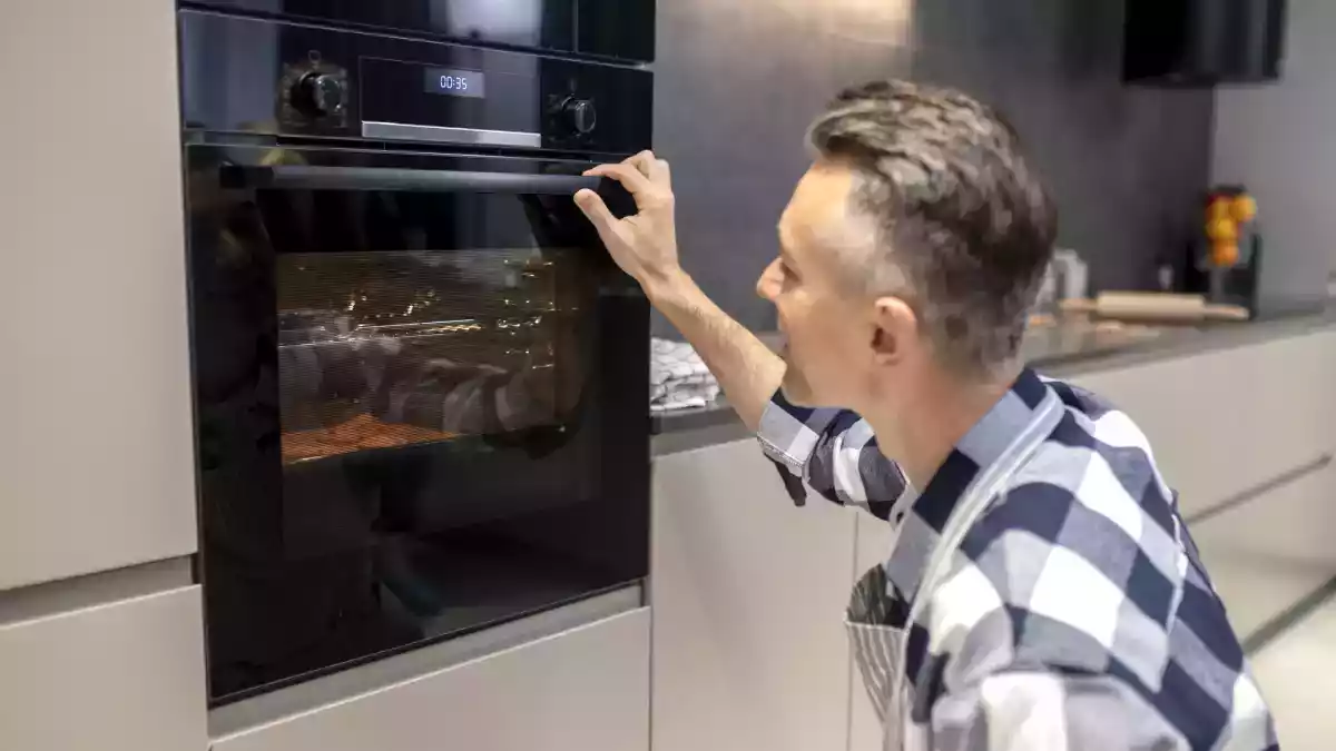 Weet je echt wat alle symbolen op je oven betekenen?