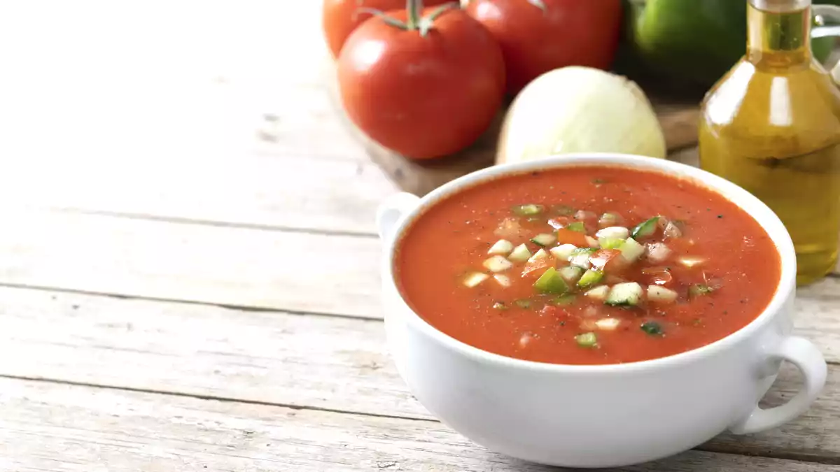 Tips om ervoor te zorgen dat gazpacho zich niet herhaalt