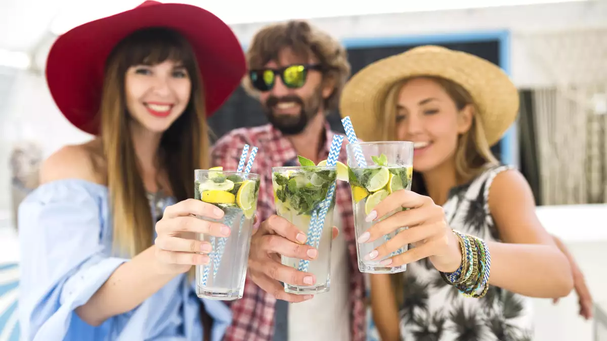 Cocktails over de hele wereld: acht manieren om te proosten met een vleugje van de plaats