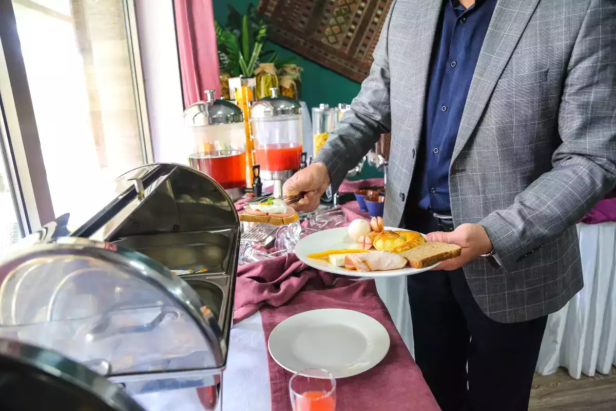 Hoe overleef je een all-you-can-eat buffet zonder wroeging of verwennerij