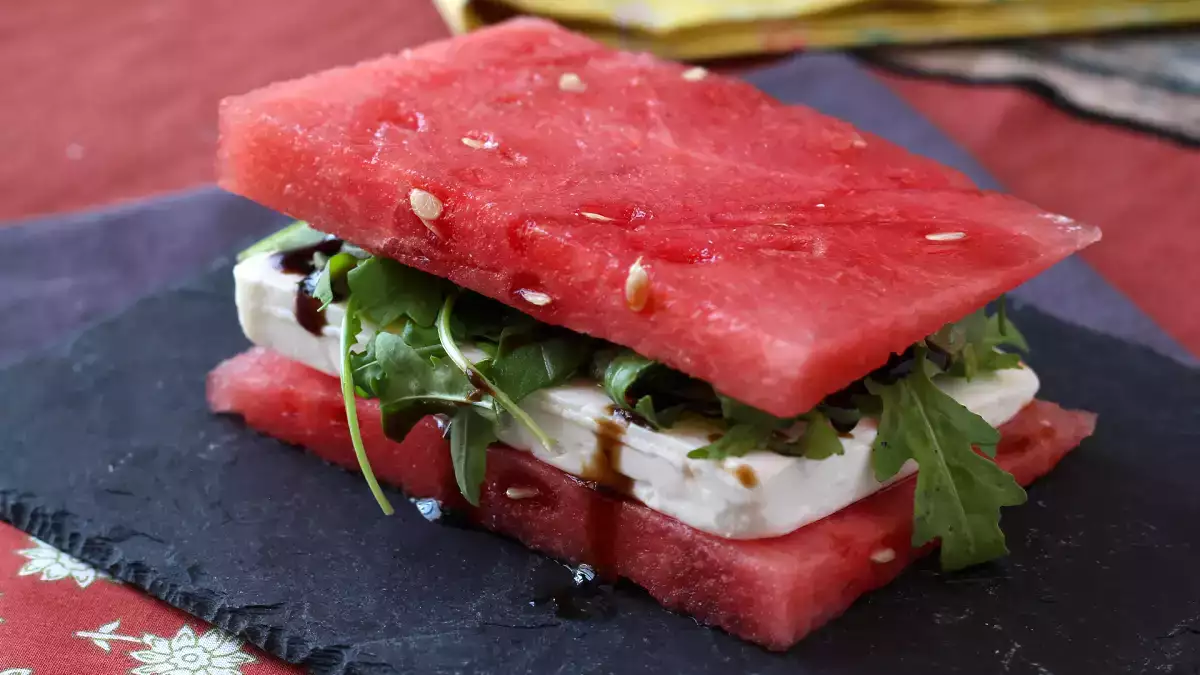 De sandwich met watermeloen: een fris en verrassend recept dat TikTok doet gonzen