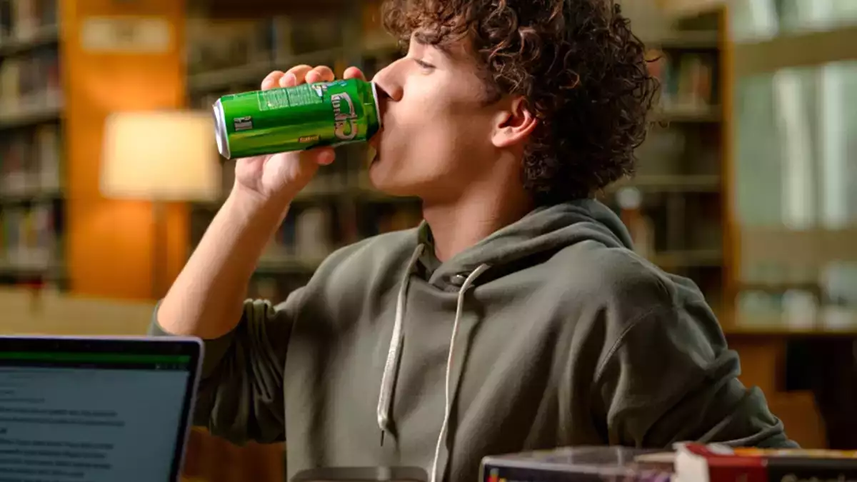Drink je energiedrankjes? Dit is wat taurine echt met je lichaam doet