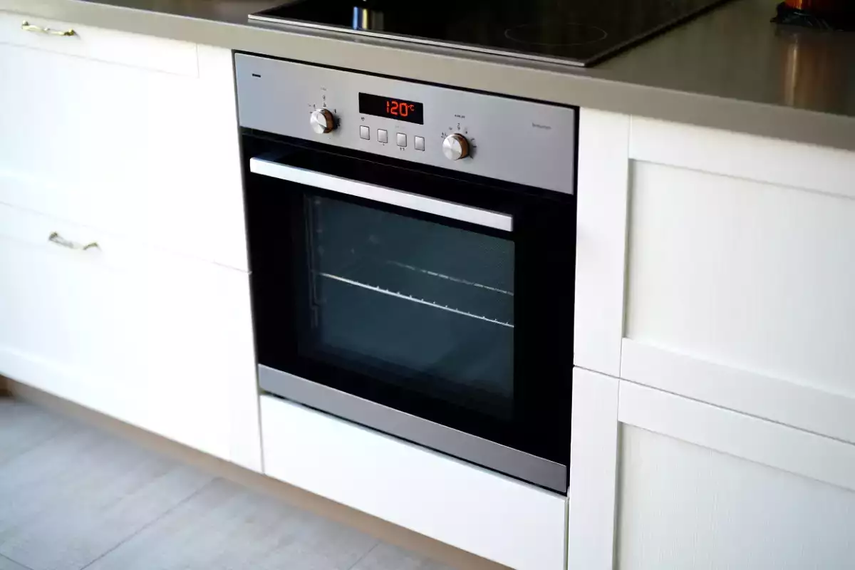 Waarom kiezen voor een oven met ventilator? De echte voordelen bij dagelijks gebruik