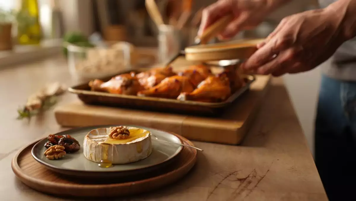 Dagmenu, 29 april: een heerlijke combinatie van camembert, kip en far breton