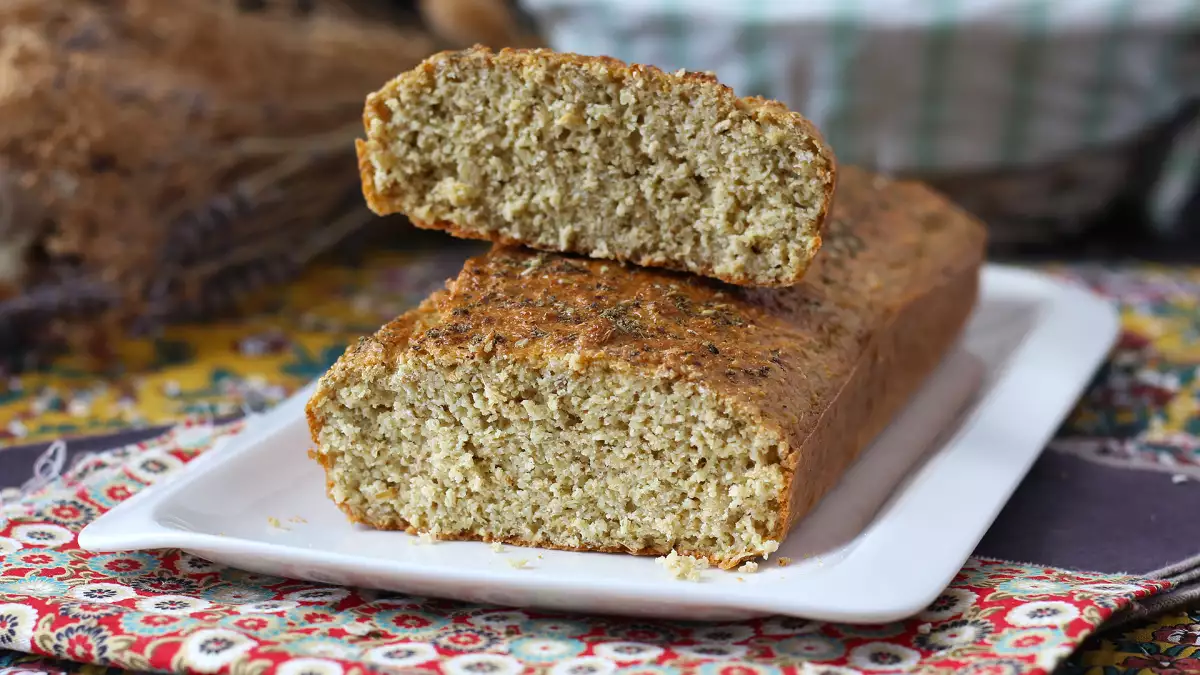 Op zoek naar een lichter verteerbaar brood? Misschien vind je dit witte bloem-vrije recept wel lekker!