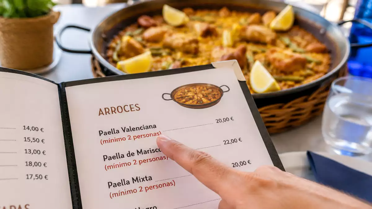Waarom serveren veel restaurants paella alleen voor twee personen? De waarheid achter de regel ‘minimaal twee personen’