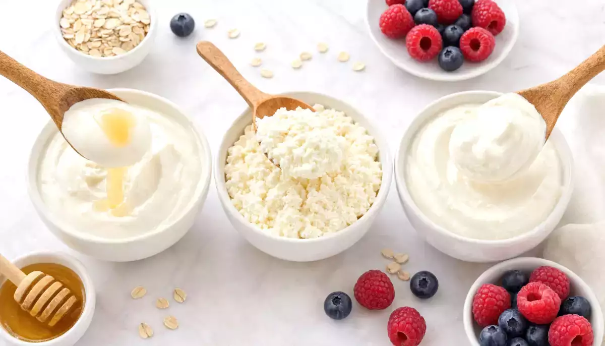 Hoe verschillen Skyr, magere kwark en Griekse yoghurt in eiwit, vet en calorieën? Eenvoudig overzicht