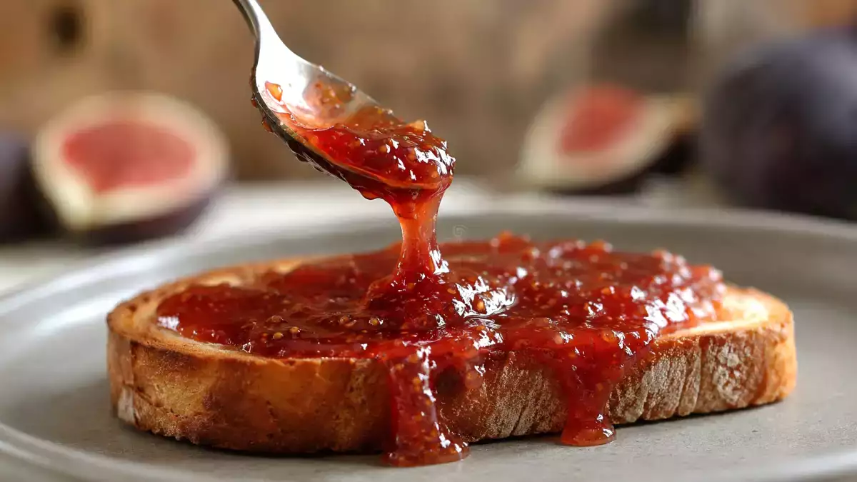 Blijft vijgenjam vloeibaar? Hier is een snelle test waarmee je kunt bepalen wanneer de jam klaar is