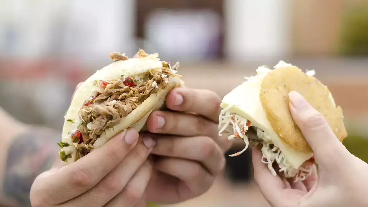 Hoe maak je zelfgemaakte arepas: basisrecept en 7 fouten die je beter kunt vermijden