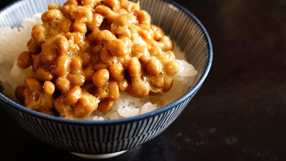 Ben je nieuwsgierig naar natto? De hype rond dit ‘superfood’ moet eens kritisch onder de loep worden genomen