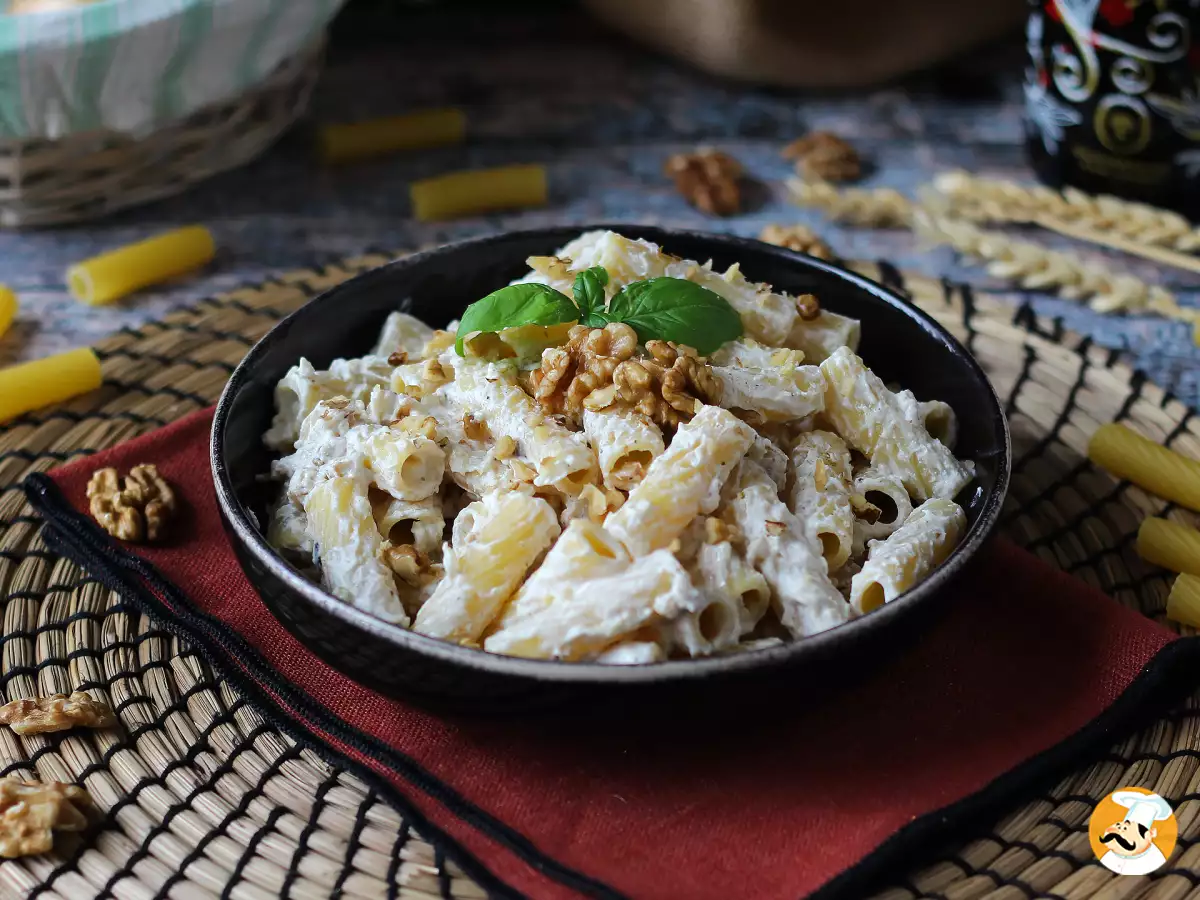Geen basilicum voor de pesto? Deze walnotensaus redt je pasta