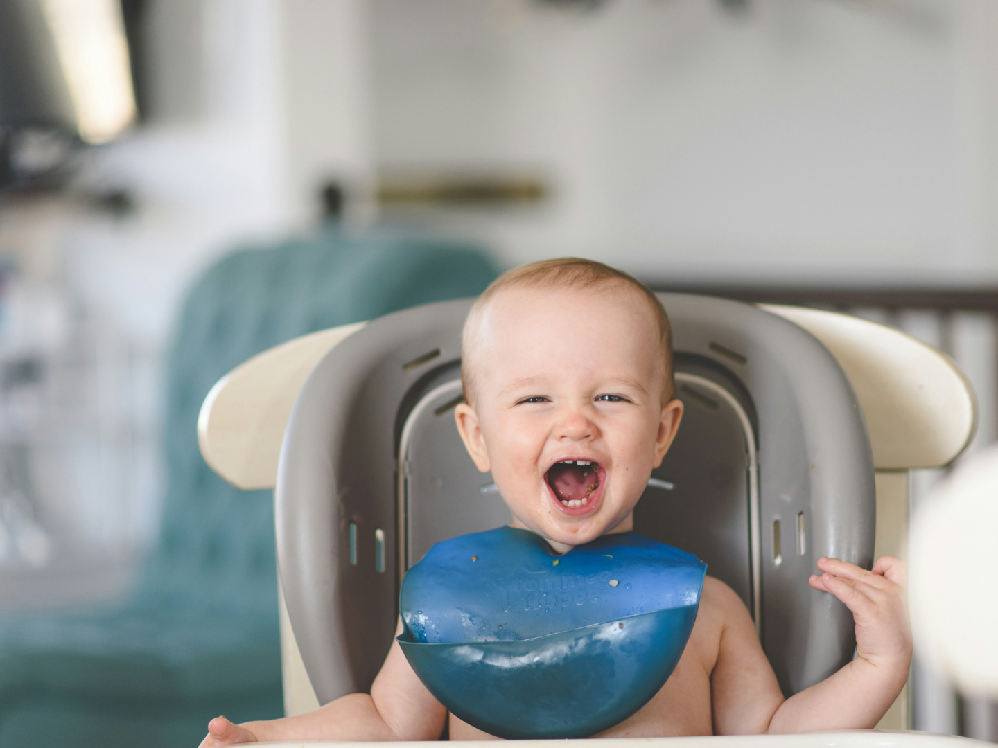 12 voedingsmiddelen die je je baby jonger dan 1 jaar niet moet geven