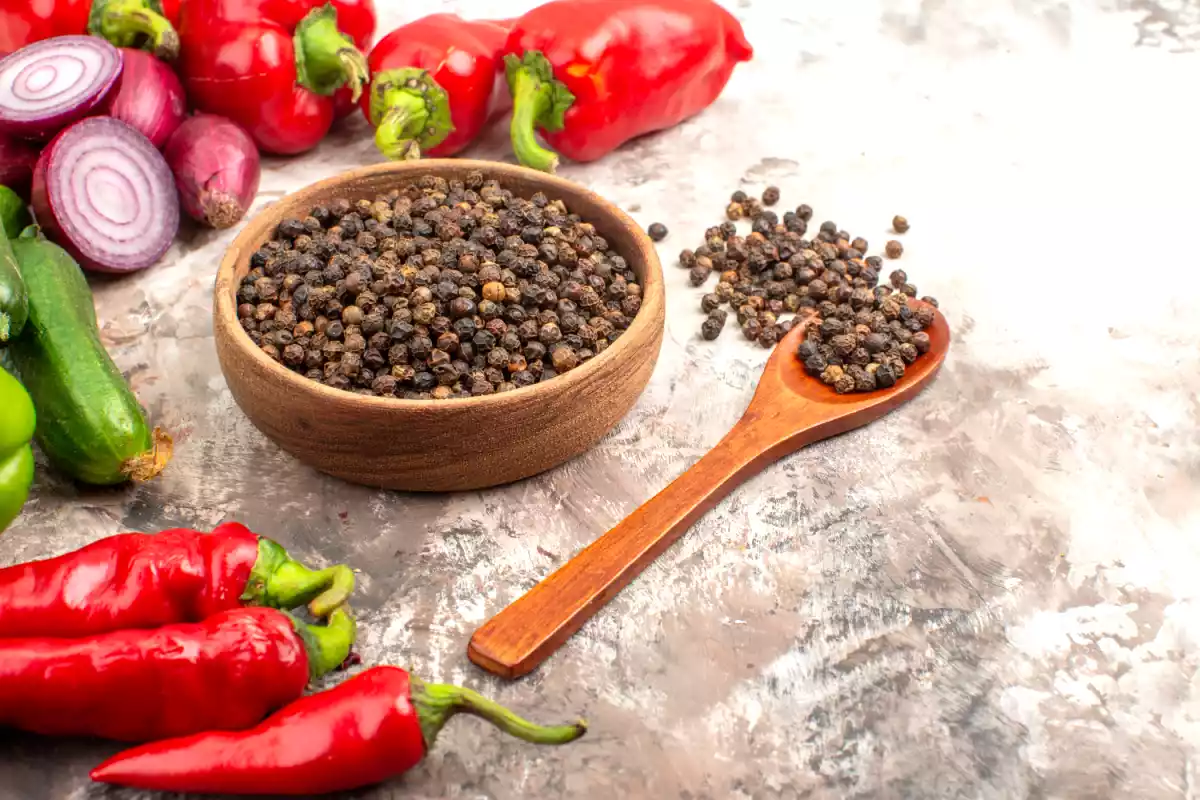 Wat verandert er in het lichaam door de consumptie van zwarte peper!