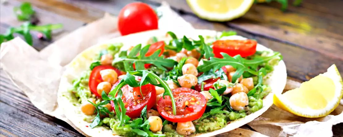 De 7 fouten die je salade bederven en die je waarschijnlijk maakt zonder het te weten