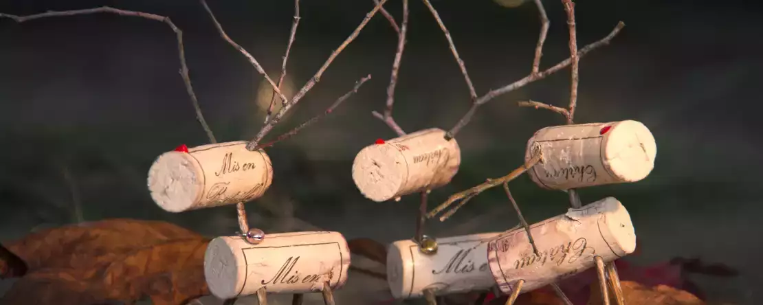 Versier voor Kerstmis met wat je al in je keuken hebt (en waar je niet aan dacht om te gebruiken).