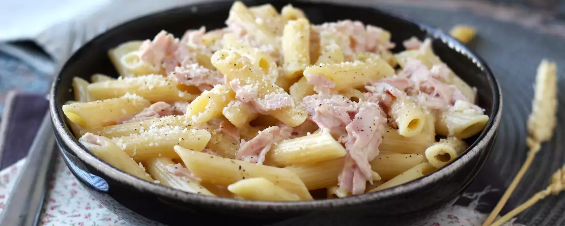 8 levensreddende recepten voor studenten: wat te koken als de voorraadkast en koelkast bijna leeg zijn?