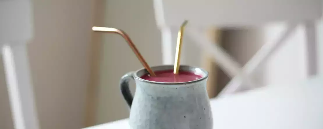 Moeite om 's avonds in slaap te vallen? Een glas van dit vruchtensap zal je slaapproblemen oplossen!