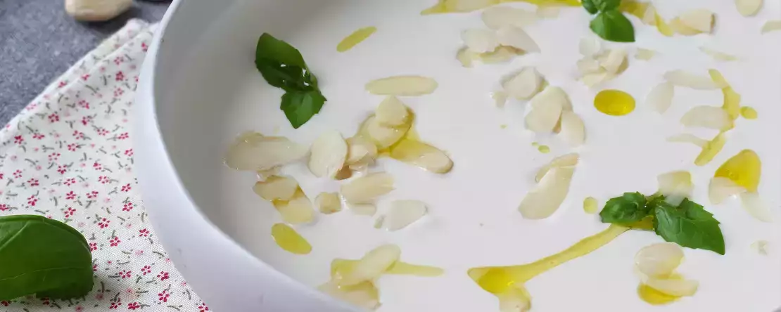 Hoe maak je je ajoblanco nog lekkerder: eenvoudige tips om hem zacht, romig en goed in balans te krijgen