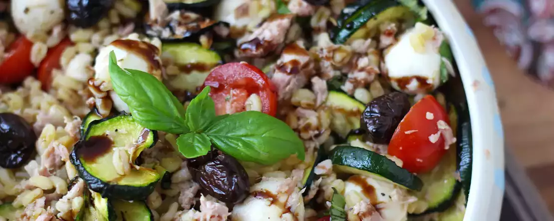 28 recepten voor complete salades die als volwaardige maaltijd kunnen dienen