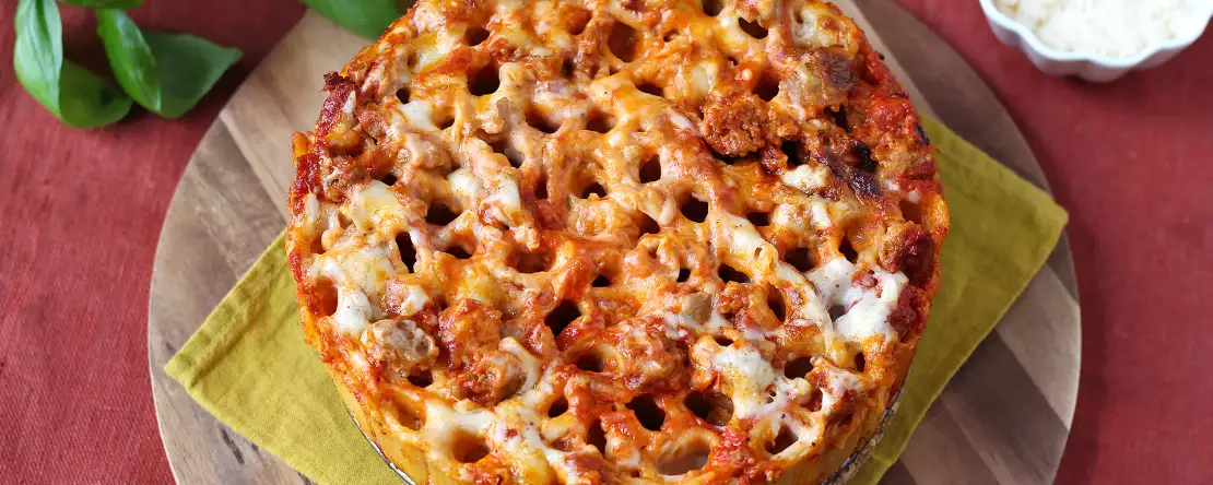 De spectaculaire zondagse ovengerechte pasta die bij het aansnijden meteen een onweerstaanbare honger opwekt