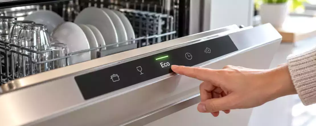 Bespaart het Eco-programma van de vaatwasser echt energie? Ontdek hoeveel u kunt besparen