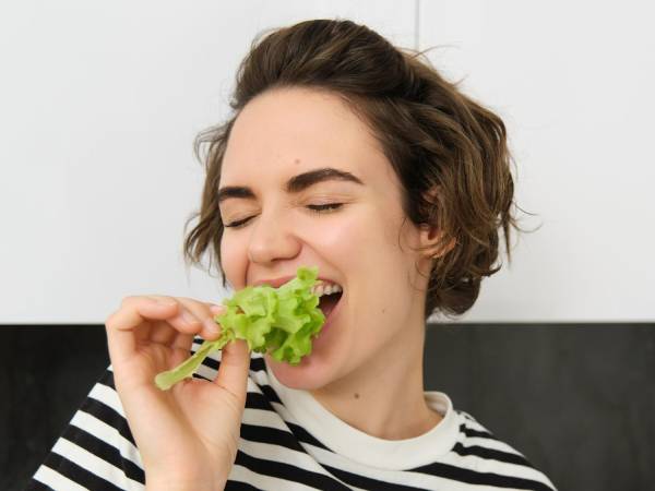 Wat gebeurt er met ons organisme als we elke dag sla eten?