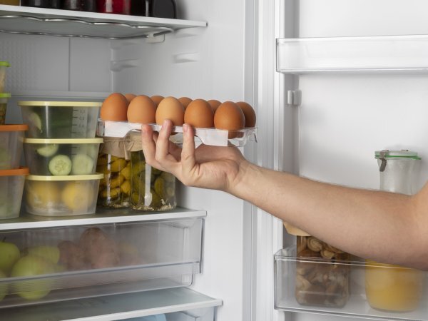 Hoeveel dagen gaat een hardgekookt ei echt mee in de koelkast?