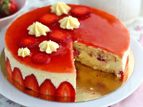 Leer hoe je minder calorieën in cake kunt stoppen (zonder aan smaak in te boeten)