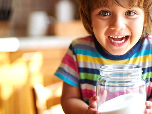 Suiker en hyperactiviteit bij kinderen: wat zegt de wetenschap?
