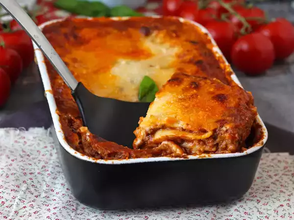 Van klassieke bolognese tot ongewone courgette: 7 versies van lasagne die je zullen verrassen