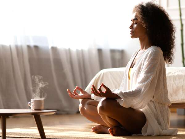 Zomerse ochtendrituelen: 3 eenvoudige manieren om licht te beginnen