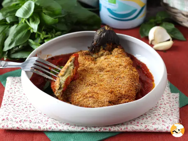 Je zult nooit meer aubergine bakken na het zien van dit gepaneerde recept