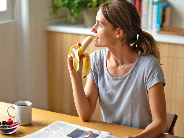 Niemand heeft je verteld wat bananen met je lichaam doen als je ze elke dag eet