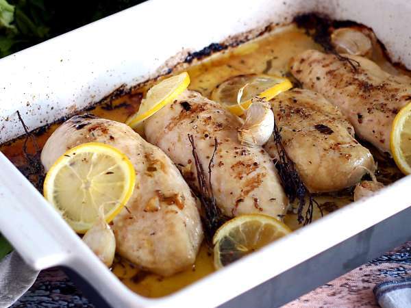 Wanneer citroen regeert: 8 hoofdgerechten waarbij het geen finishing touch is.