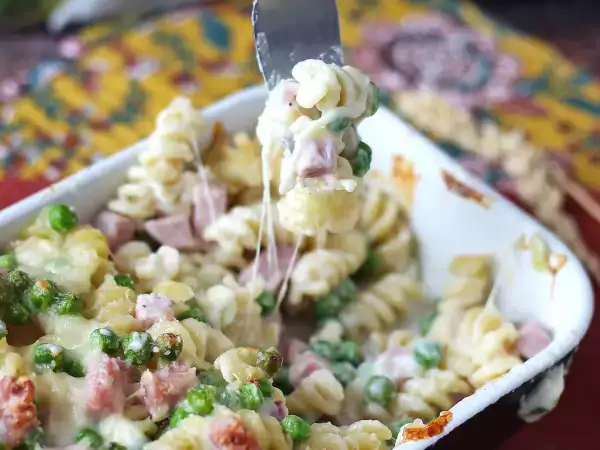 Droge en kleffe gebakken pasta? De echte fout die iedereen maakt (en hoe je perfecte romigheid krijgt)