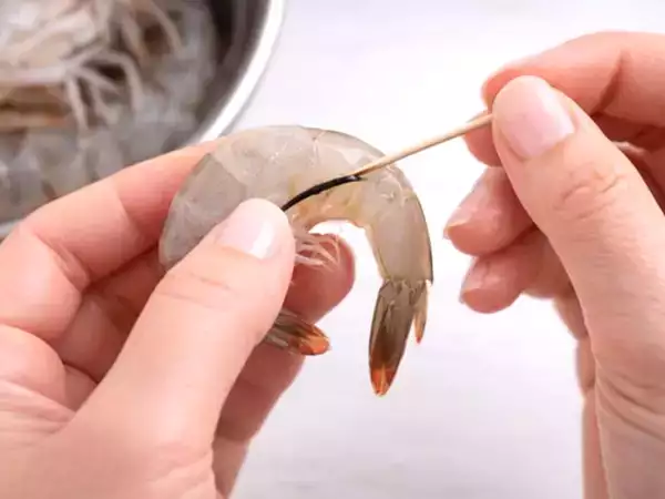 Eet jij zwartlijngarnalen? Ontdek wat je misschien onbewust eet