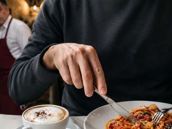 Wat je nooit moet doen met pasta, koffie en pizza als er een Italiaan in de buurt is