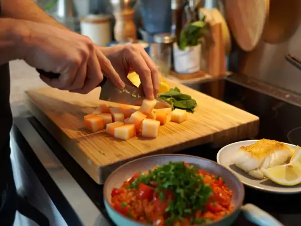 Dagmenu, 28 mei: verfrissende meloensalade, Spaanse linzen en gebakken kabeljauw