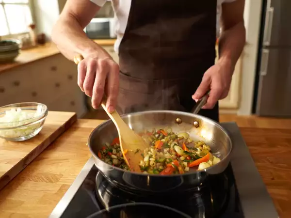 Ontdek 5 onweerstaanbare visrecepten die een revolutie teweeg zullen brengen in je mediterrane keuken.