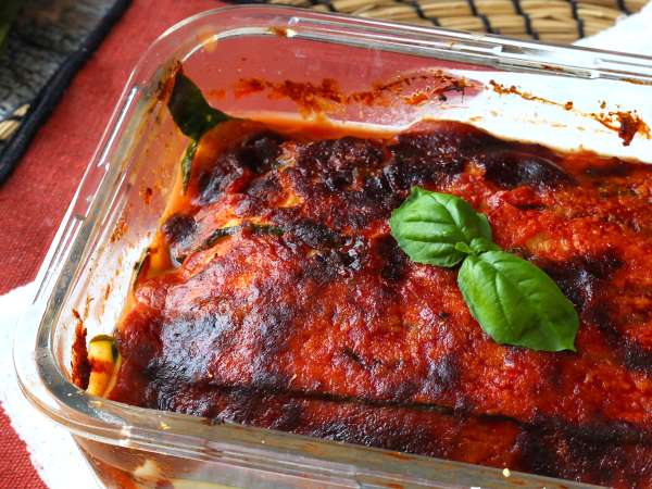 Ja, je kunt courgette-parmigiana in de heteluchtfriteuse maken: een knapperige variant die alles verandert
